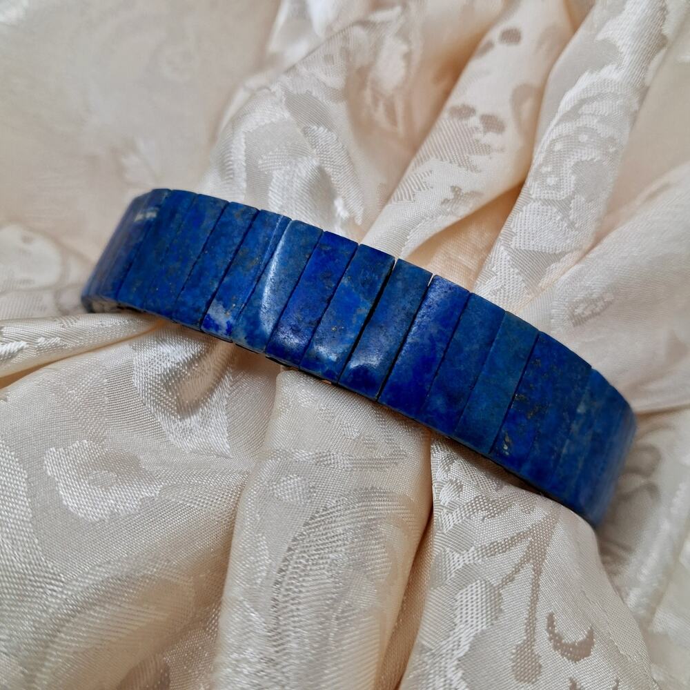 Vintage Lapis Lazuli Bracelet Deep Royal Blue Polished Stone Silver Stretch